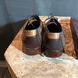 Johnston & Murphy Men’s Oxford Style Shoes. J.M. Warner LU 13D